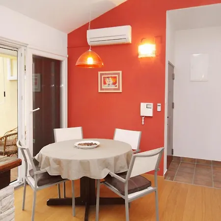 With A Parking Space - Diklo, - 5782 Zadar
